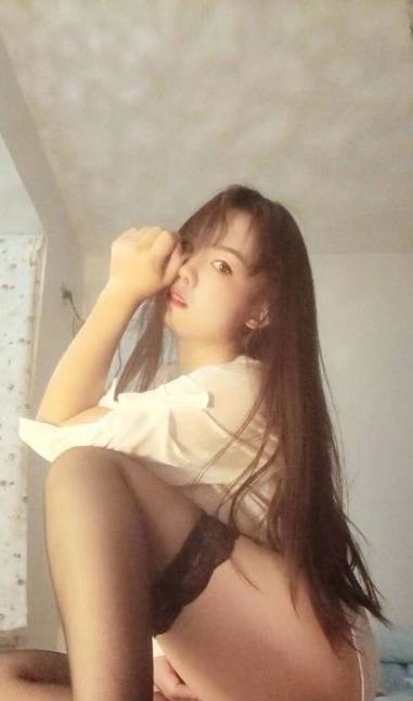 二刷性感骚女喵喵