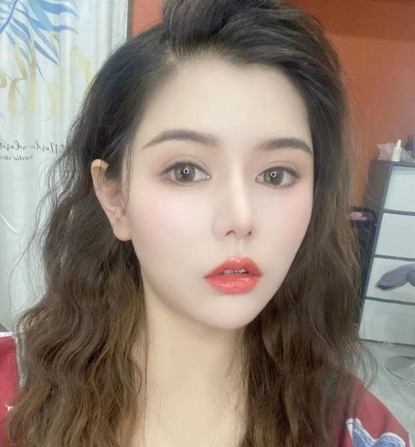 大连彤彤