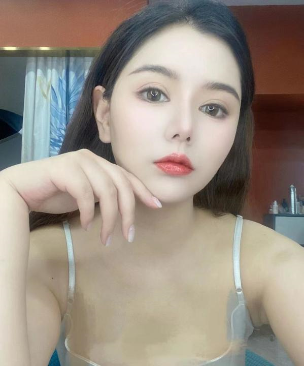 大连彤彤