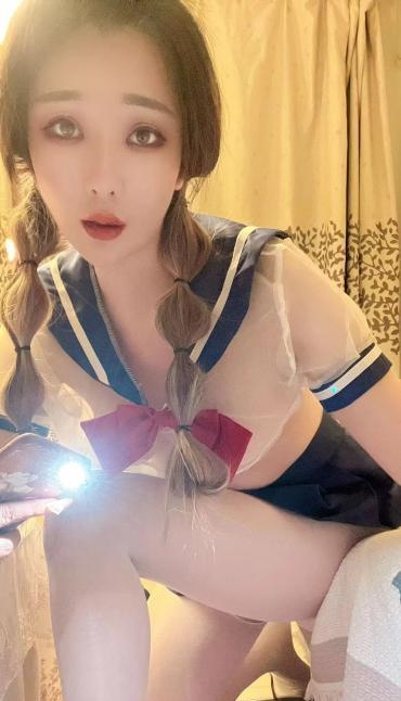 龙华妖娆糖小糖