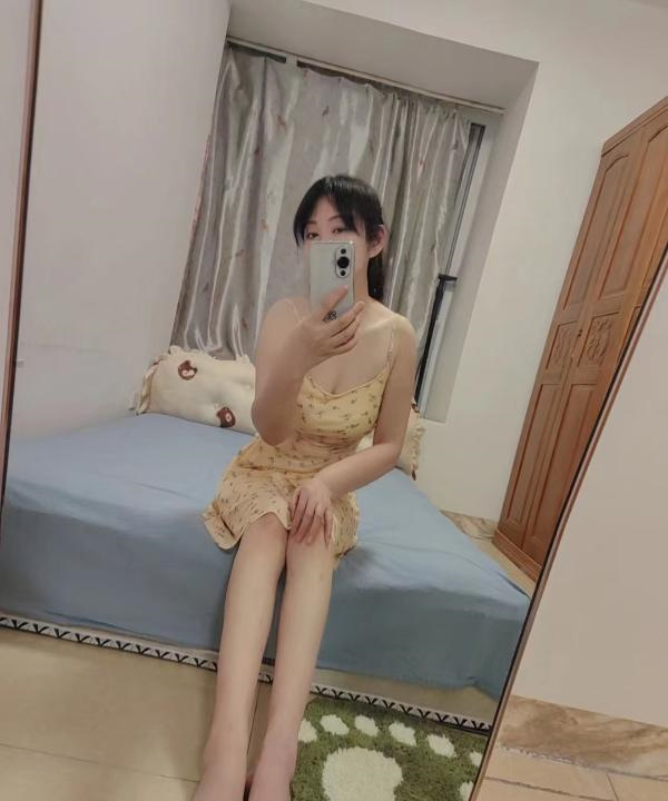 成都毒龙母狗姐姐双飞