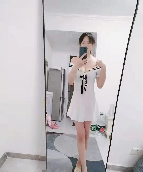 成都毒龙母狗姐姐双飞