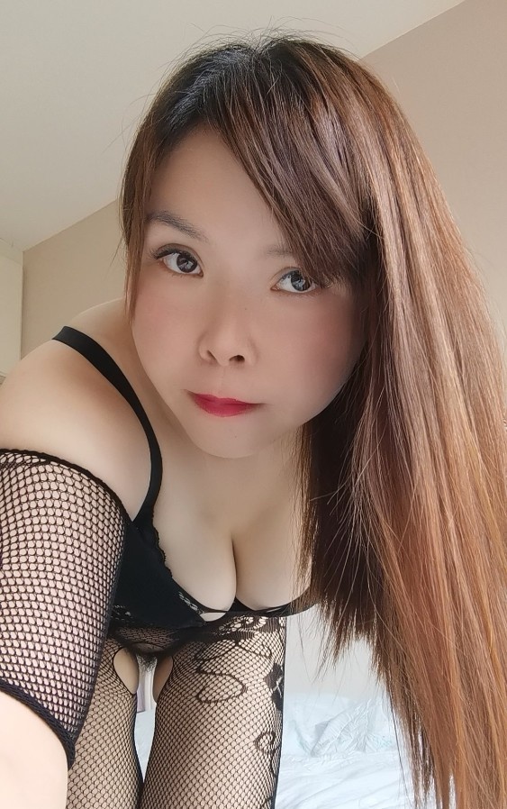 新人骚妹子