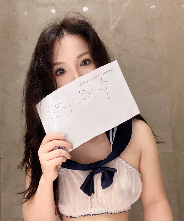 龙华嫩妹小雪