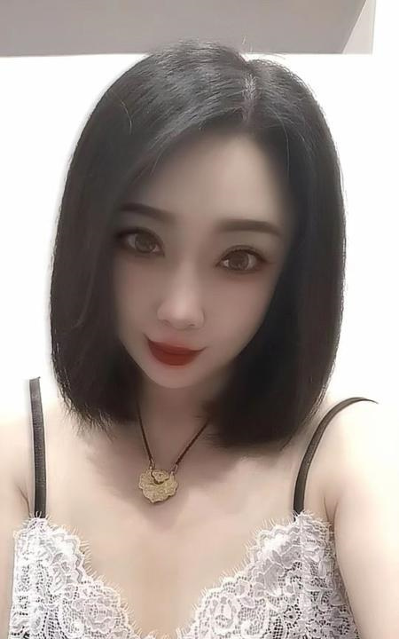 夹子音美女可接吻