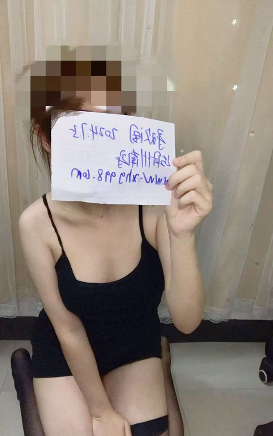 南浔黑丝大胸姐