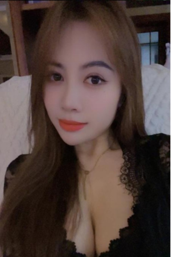 风骚大胸少妇