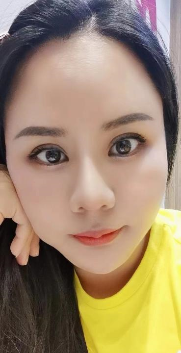 越秀大奶云云