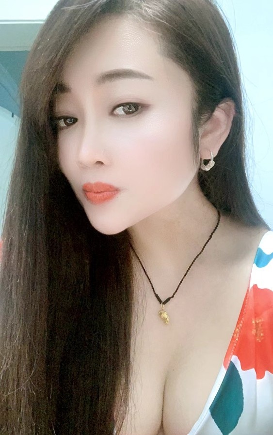 北郊大奶洛洛