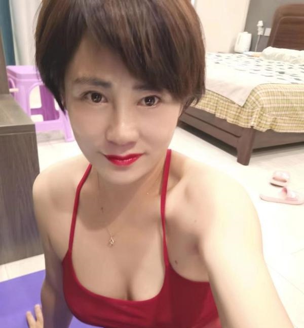 轻熟少妇小丽