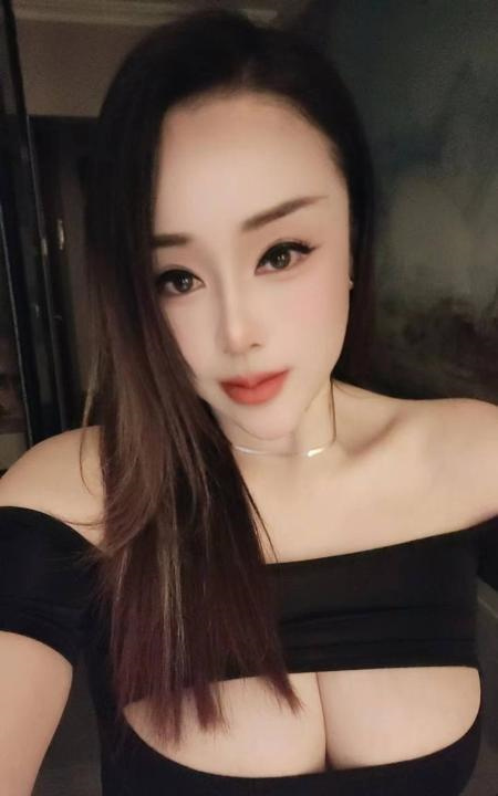 朝阳性感风骚御姐