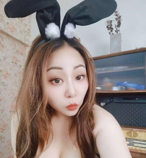 天河道具服务少妇小优