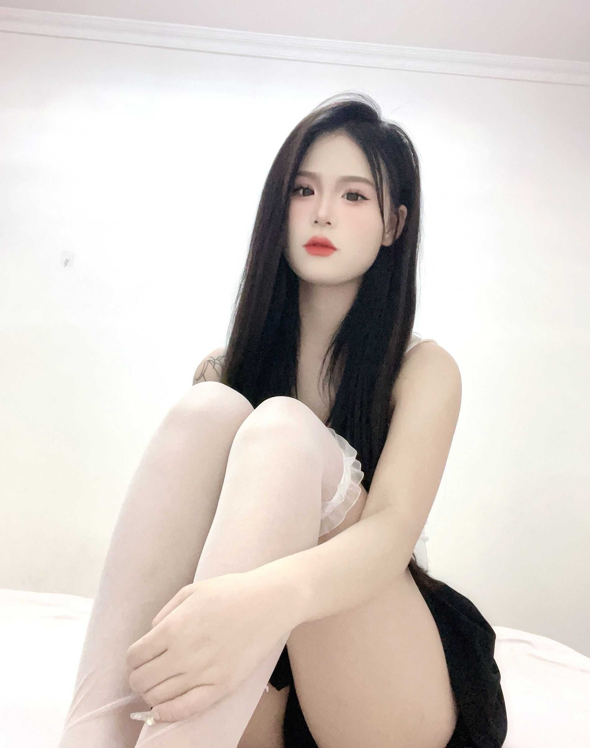 05年刚下海的妹子