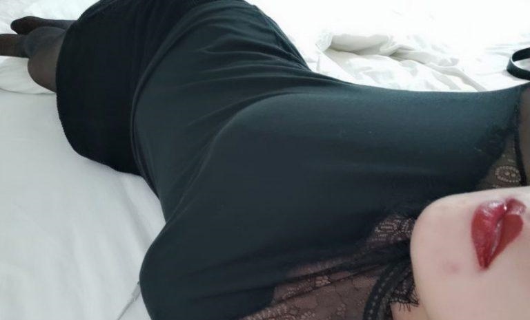 大胸尤物少妇小花