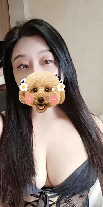 大乃骚货三洞齐开