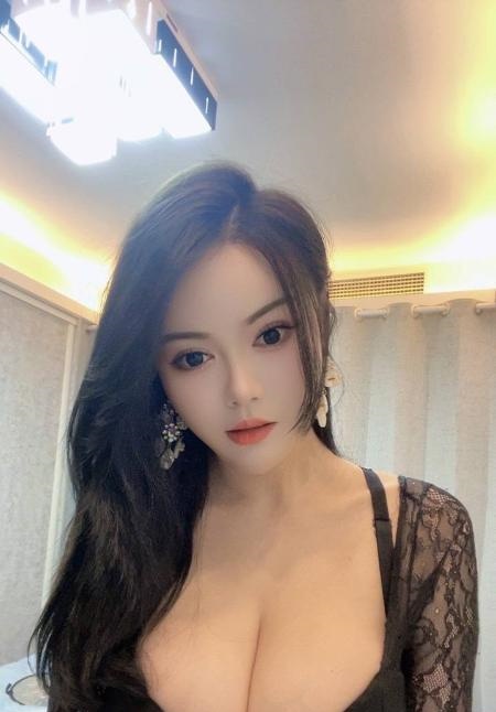 浦东天然巨乳淇淇
