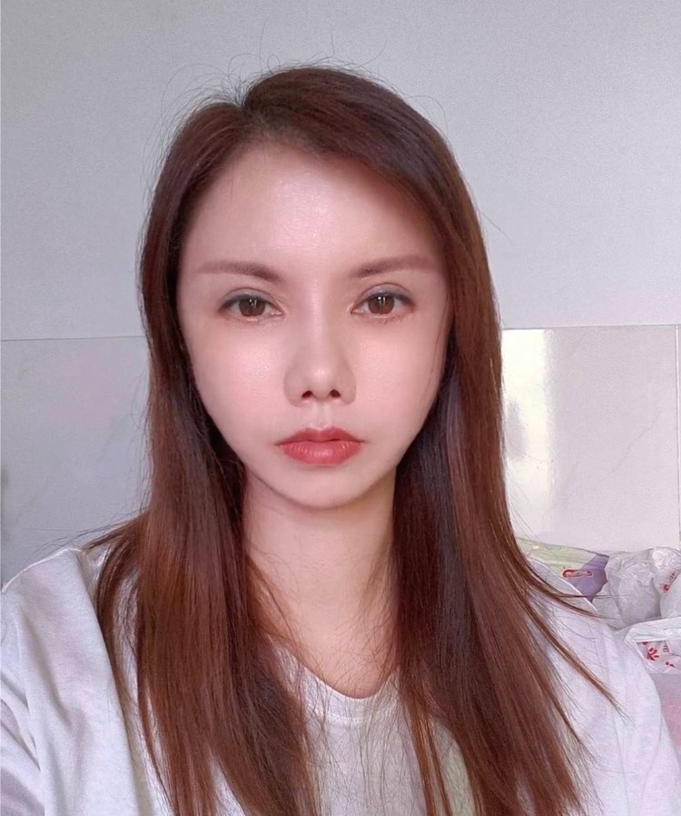在福永，会所出来的少妇