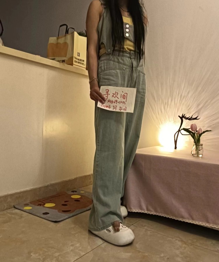 吴江～吾悦广场妹子