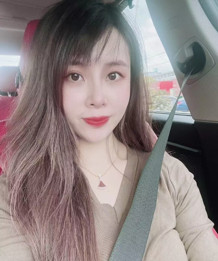 叠石桥附近少妇
