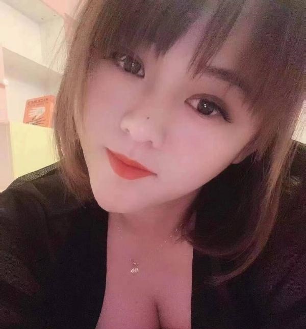 风骚小姐姐水嘟嘟