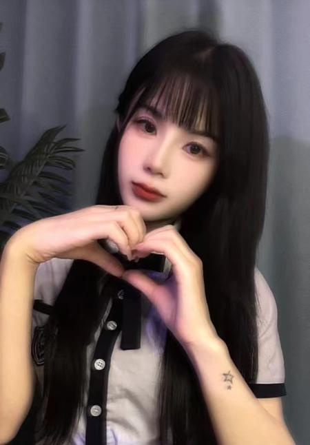 制服诱惑小骚货
