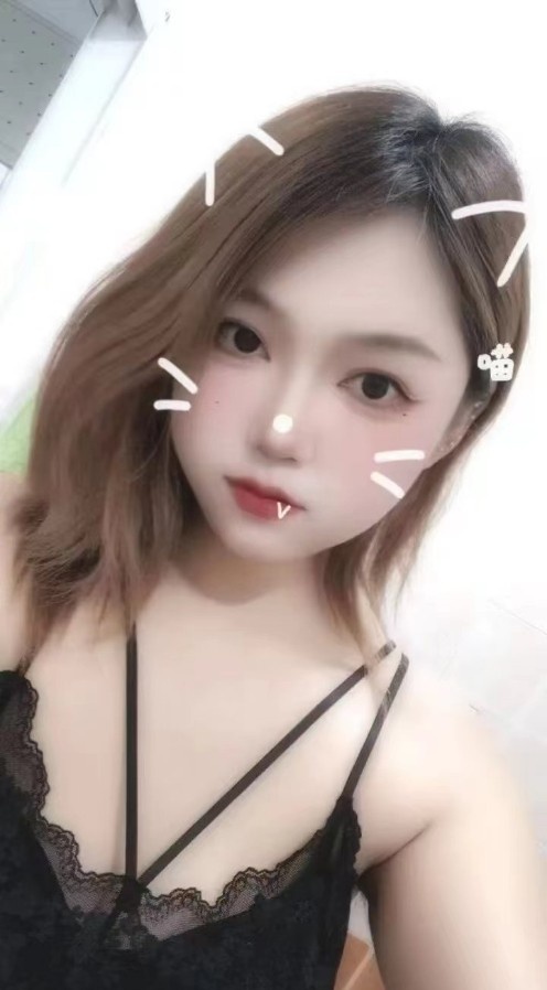 大胸姐姐