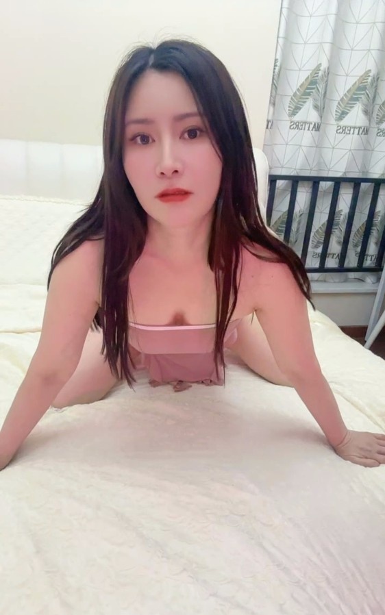 夹的紧少妇