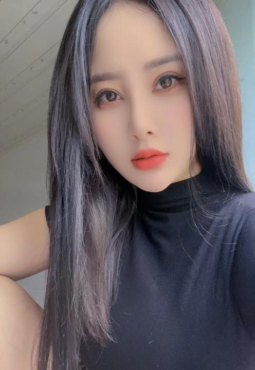 颜值美女辰爷