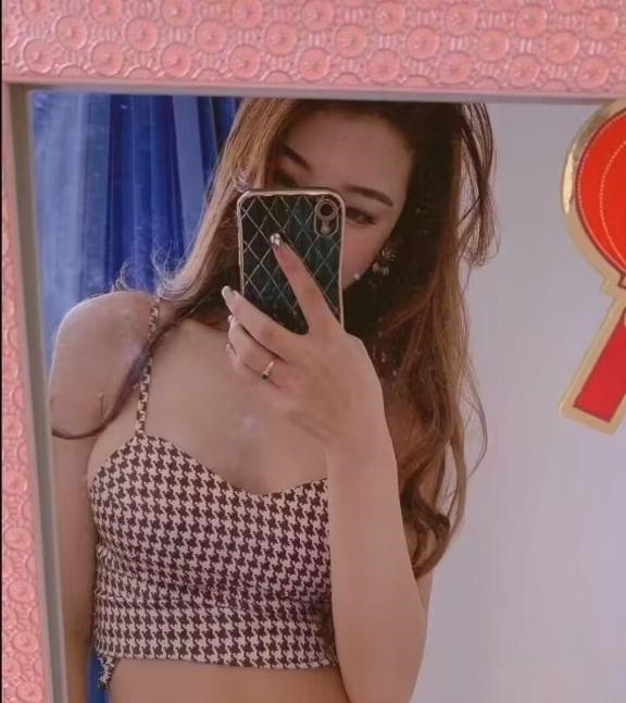 体验万达长腿美女