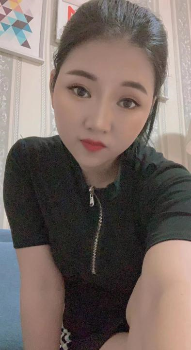 蜀山美女蜡笔小新
