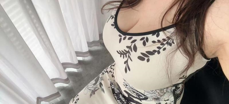 河东大胸妹芳儿