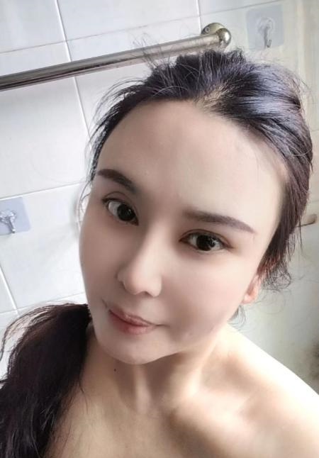 岛内莉莉老师