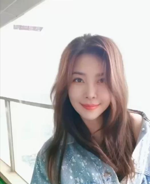 气质少妇甄熙