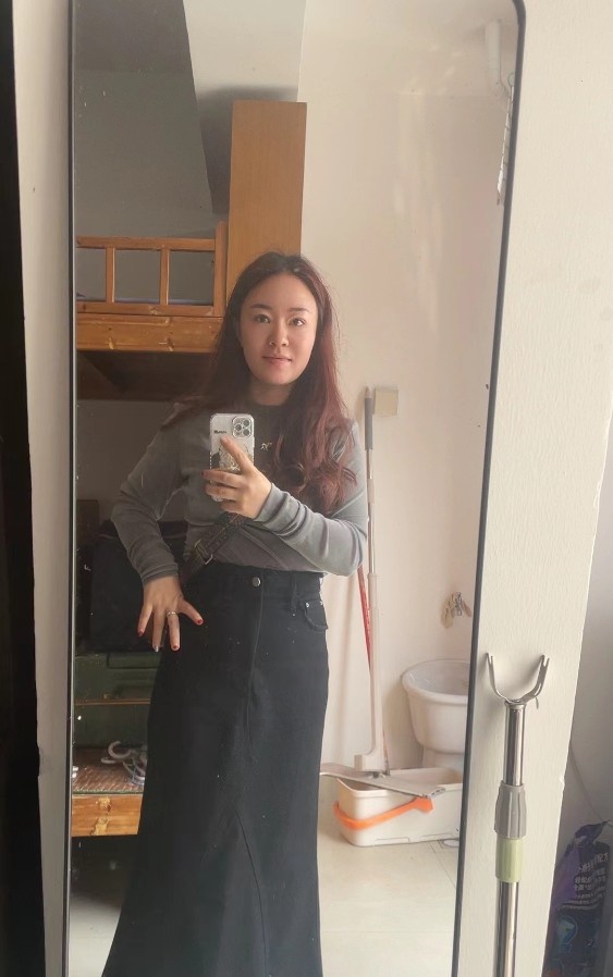 娇小少妇阿兰