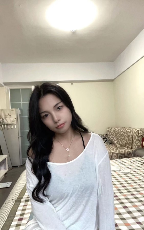 黑皮少妇