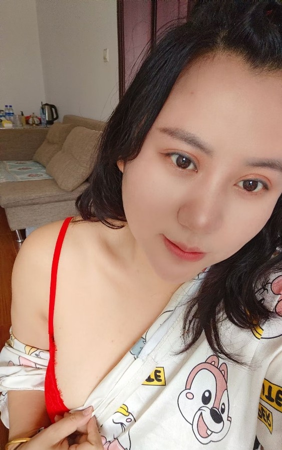 大奶服务系