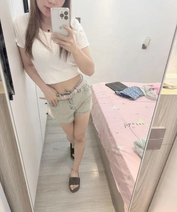 性感颜值大胸美女