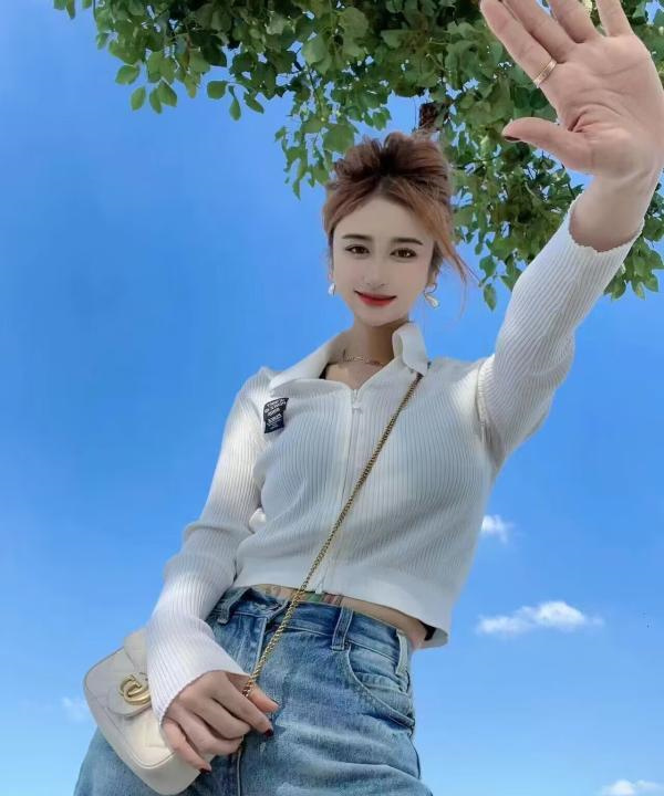 西门妖媚小姐姐
