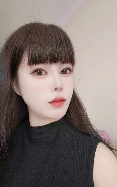 肤白性感颜值妹子