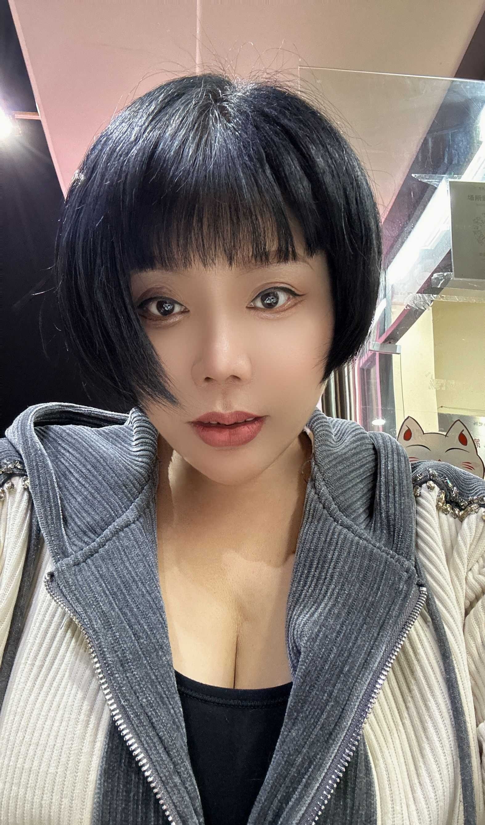 乖巧胸大服务系少妇