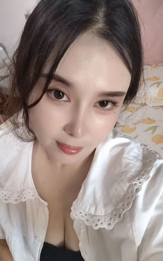莉莉娅
