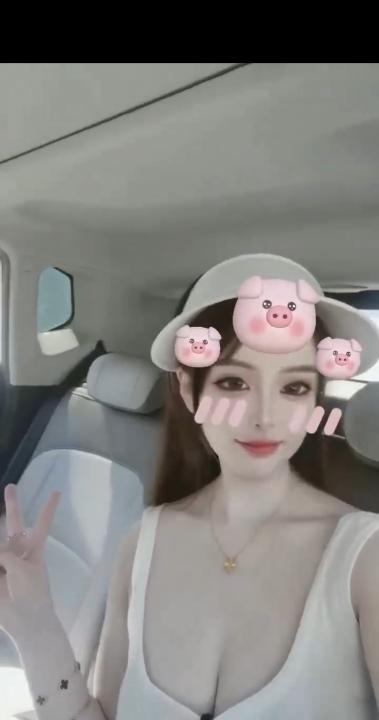 大奶服务系御姐