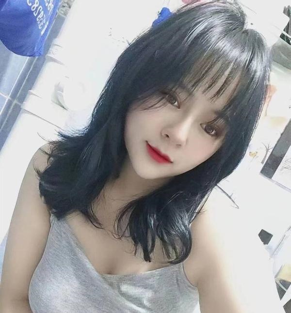 胸大性感服务好妹子
