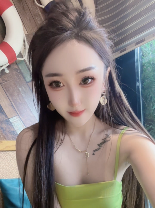 铁西二次元姐