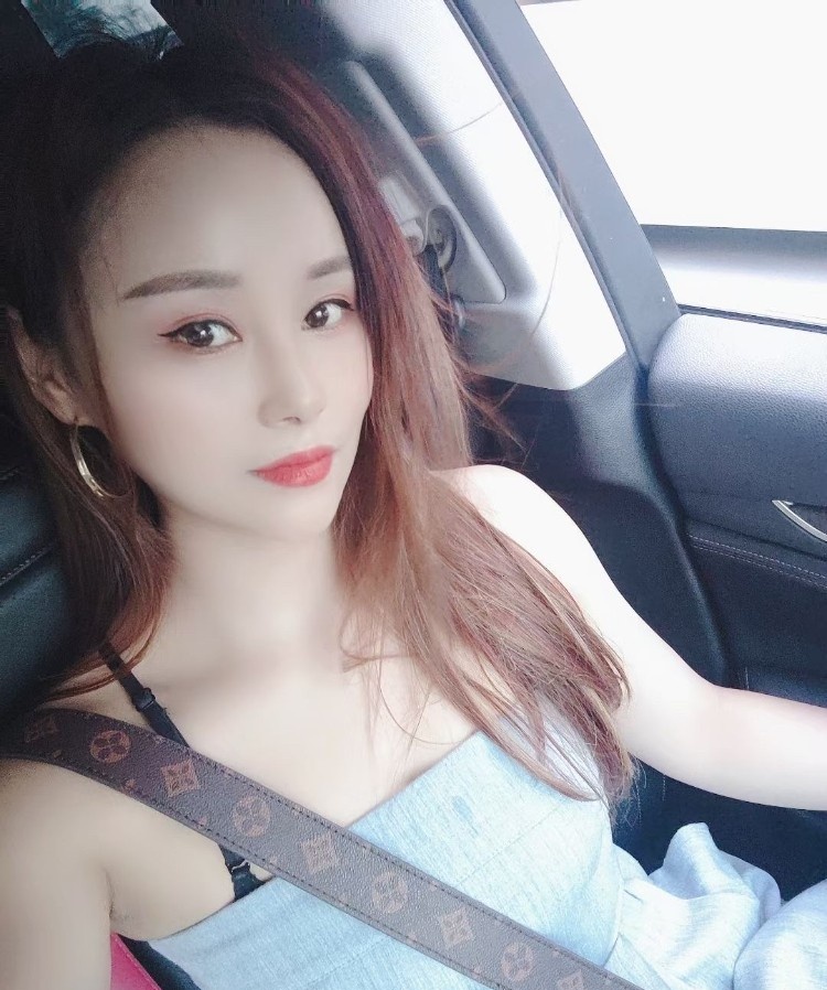 庐阳御姐s龙儿