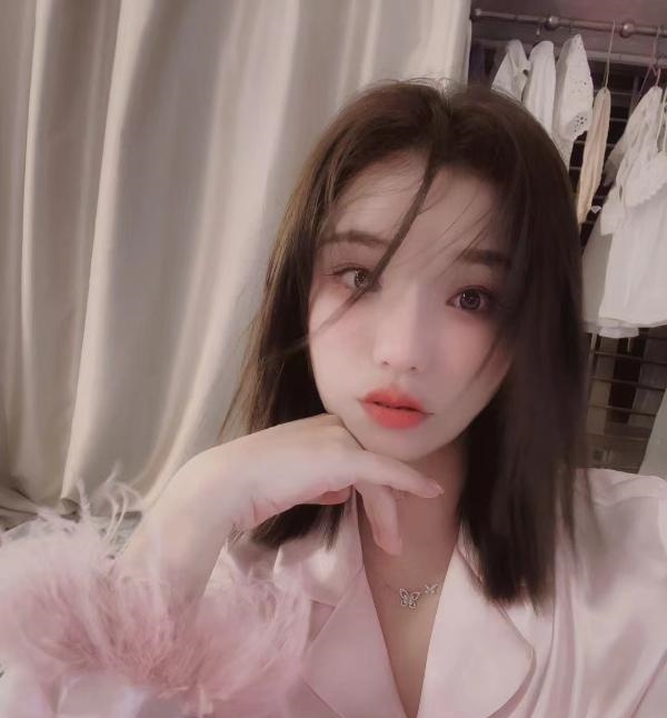 纯欲少女雪儿