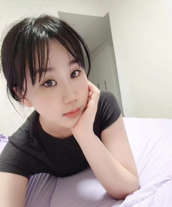 长腿幺妹