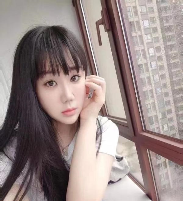 长腿幺妹