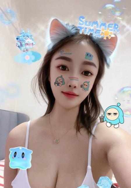 大奶制服丝袜诱惑