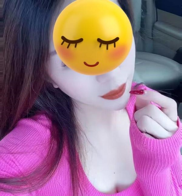 长腿兼职妹